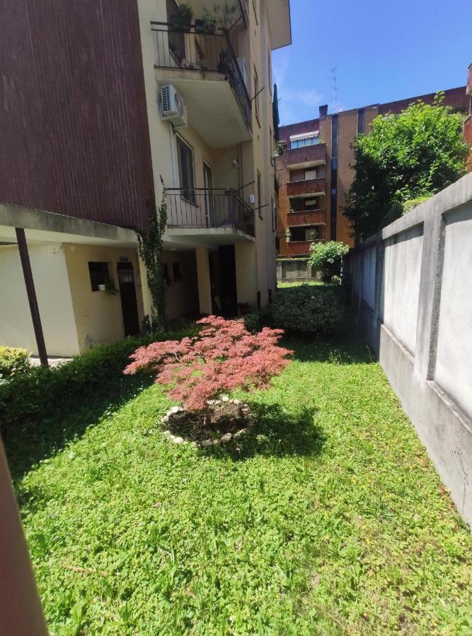 Appartamento C&Y Torelli 1 Novara Exteriör bild